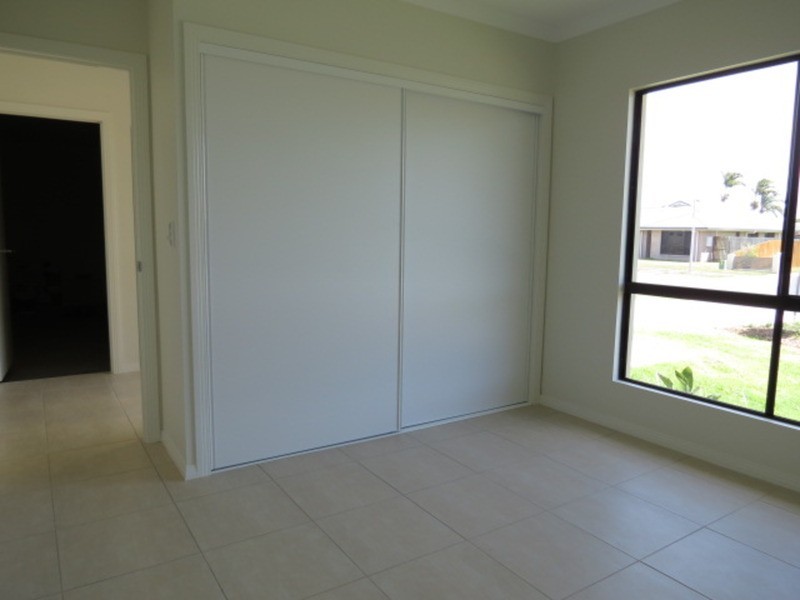 2/16 Lime Tree Court, Bowen QLD 4805