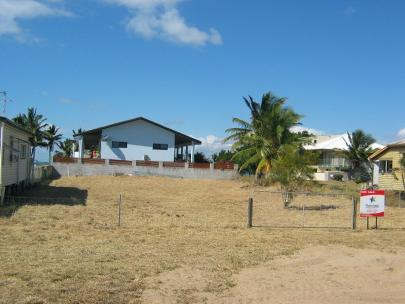 21 Thomas Street, Bowen QLD 4805