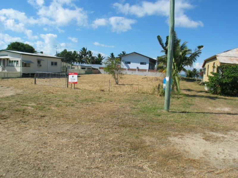 21 Thomas Street, Bowen QLD 4805