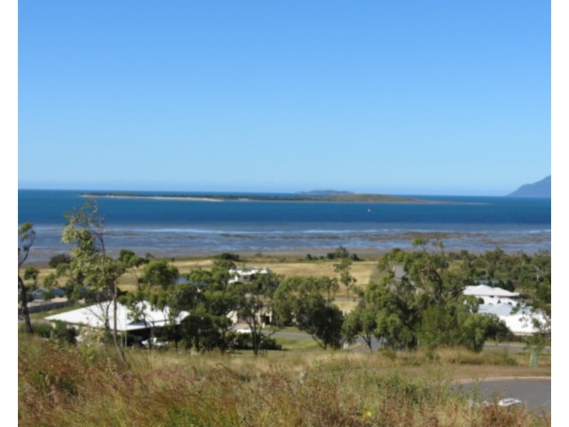 25 Grandview Terrace, Bowen QLD 4805