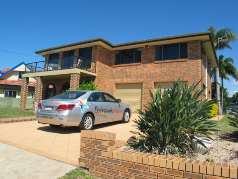 27 Mitchell Street, Bowen QLD 4805