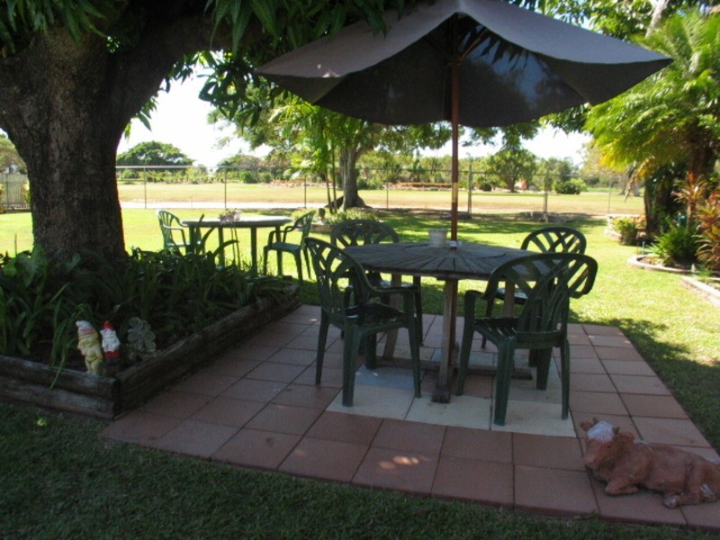 126 Herbert Street, Bowen QLD 4805