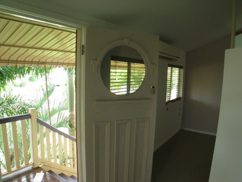 31 Livingstone Street, Bowen QLD 4805