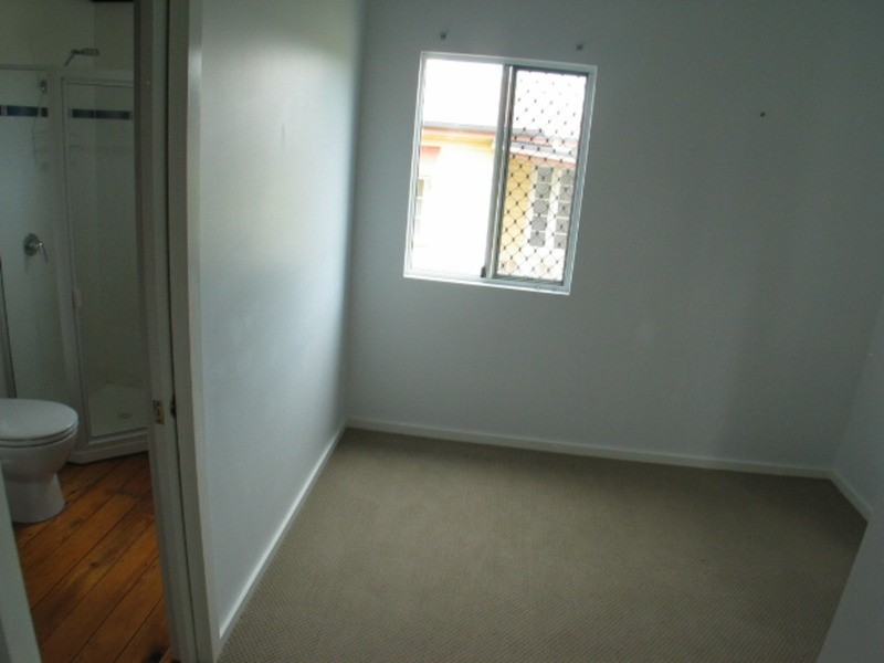 31 Livingstone Street, Bowen QLD 4805