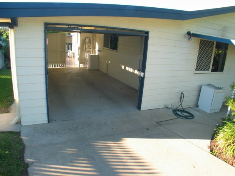 10 King Street, Bowen QLD 4805