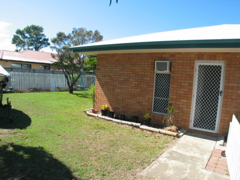 2/30 Sinclair Street, Bowen QLD 4805