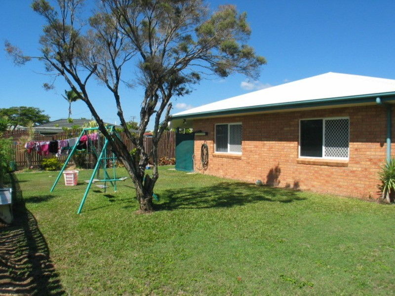 2/30 Sinclair Street, Bowen QLD 4805