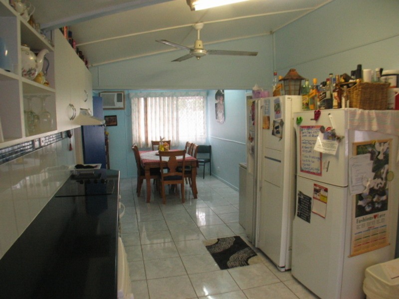11 Leichhardt Lane, Bowen QLD 4805