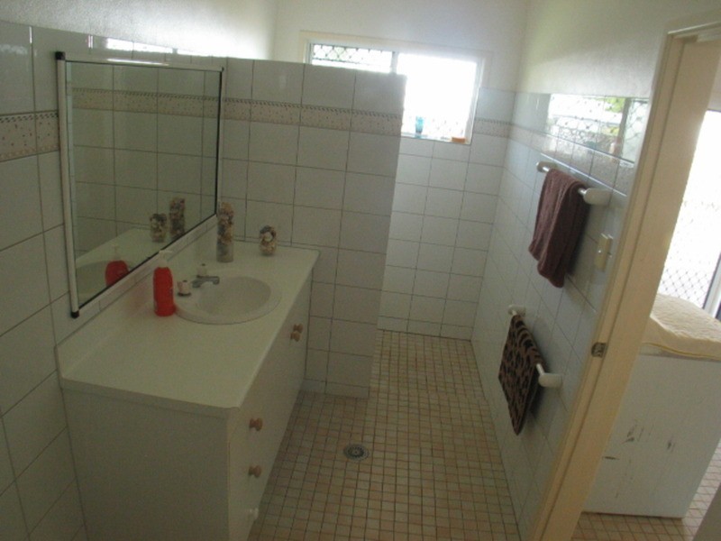 41 Whitsunday Street, Bowen QLD 4805