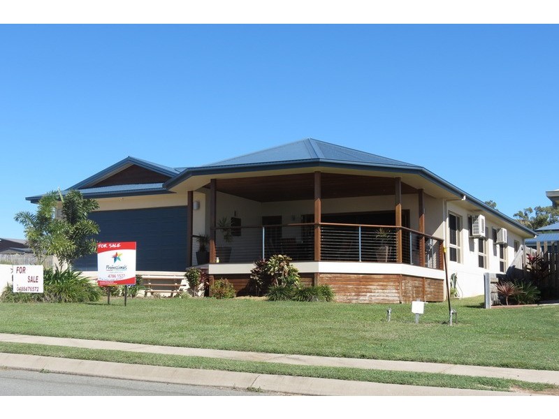 9 Bayside Court, Bowen QLD 4805