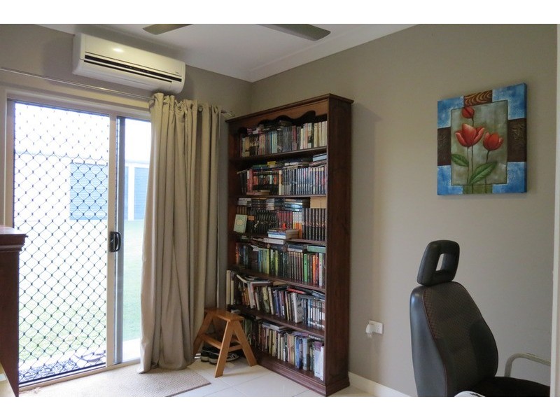 9 Bayside Court, Bowen QLD 4805