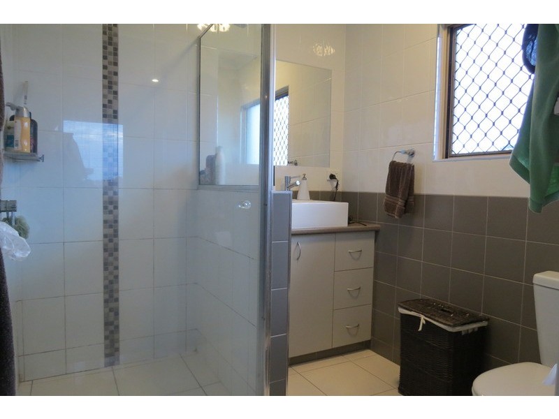 9 Bayside Court, Bowen QLD 4805