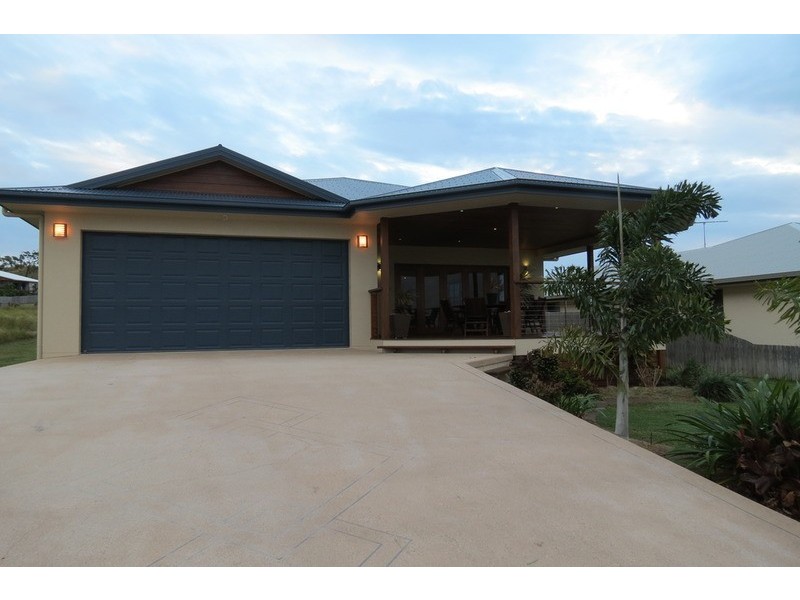 9 Bayside Court, Bowen QLD 4805