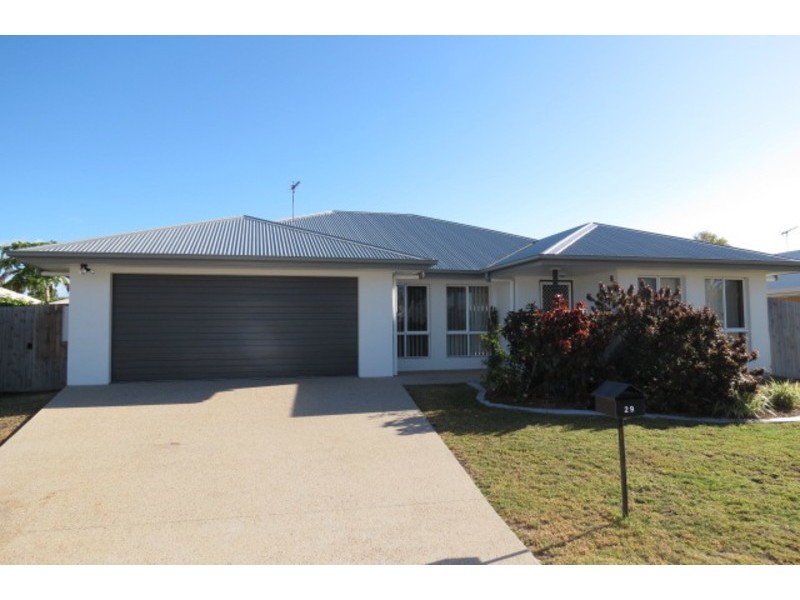 29 Nautilus Street, Bowen QLD 4805
