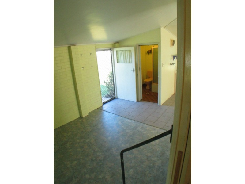33 Marshall Street, Bowen QLD 4805