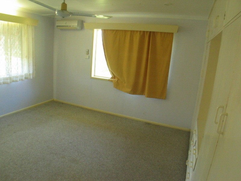 33 Marshall Street, Bowen QLD 4805
