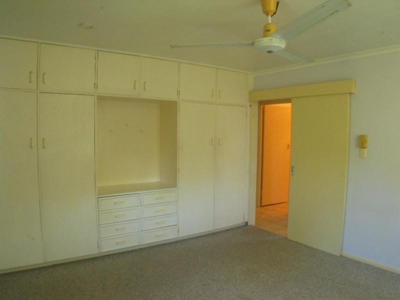 33 Marshall Street, Bowen QLD 4805