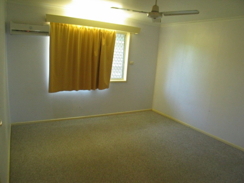 33 Marshall Street, Bowen QLD 4805