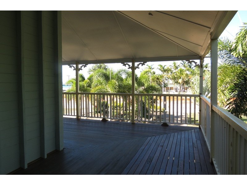 16 Thomas Street, Bowen QLD 4805