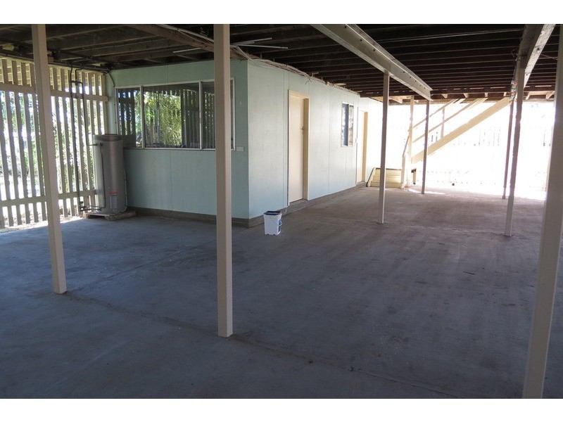 16 Thomas Street, Bowen QLD 4805