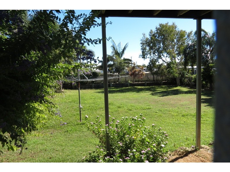16 Thomas Street, Bowen QLD 4805