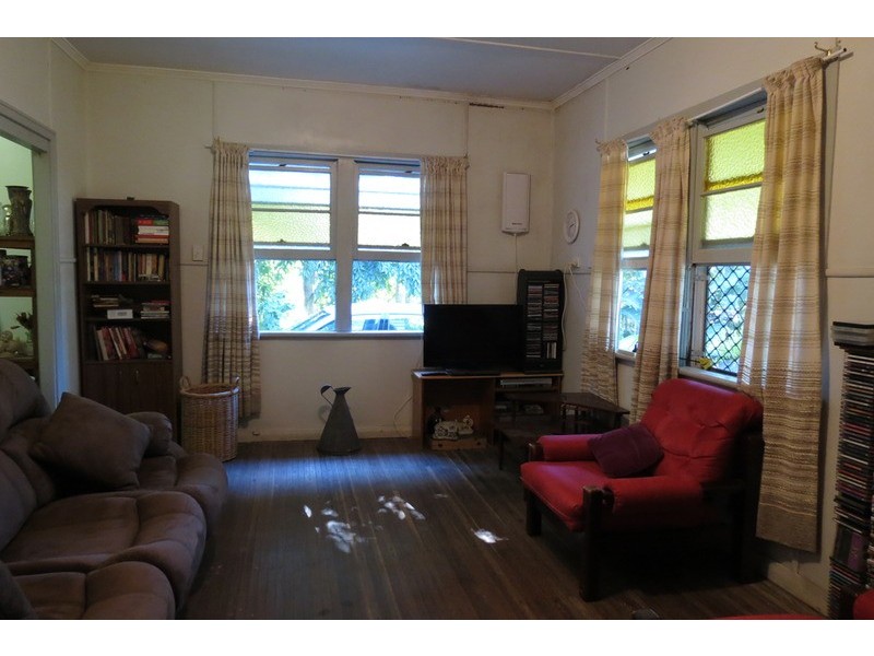 9 Leichhardt Street, Bowen QLD 4805