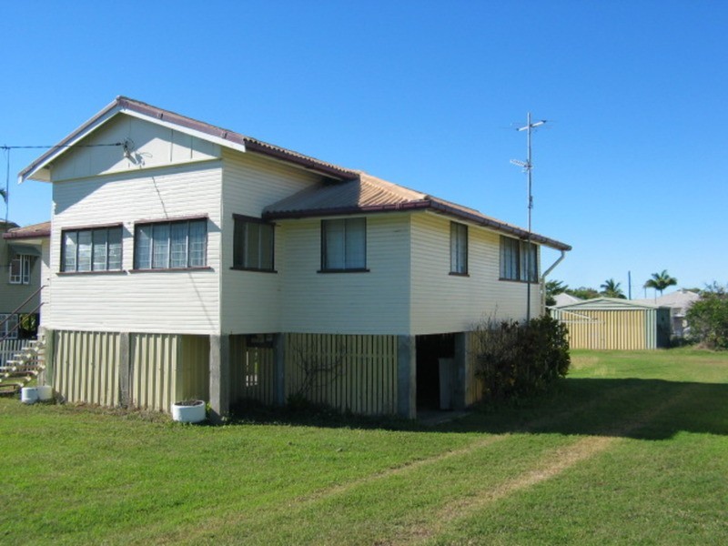 55 Gordon Street, Bowen QLD 4805