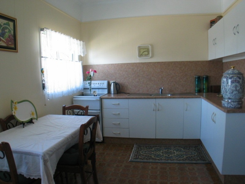 25 Leichhardt Street, Bowen QLD 4805