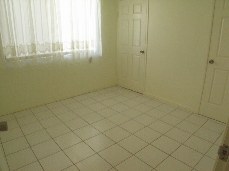 2/30 John Street, Bowen QLD 4805