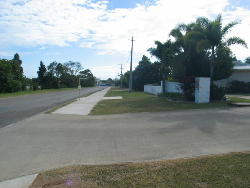 2/30 John Street, Bowen QLD 4805