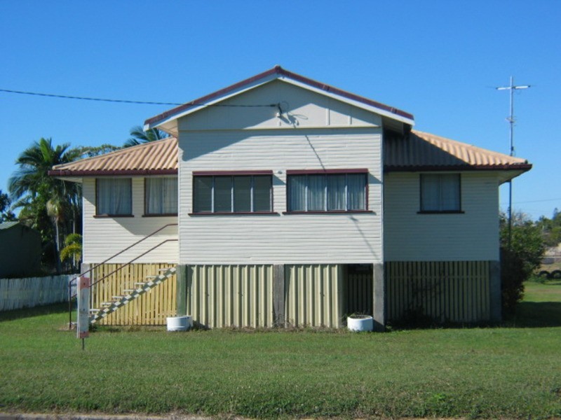 55 Gordon Street, Bowen QLD 4805