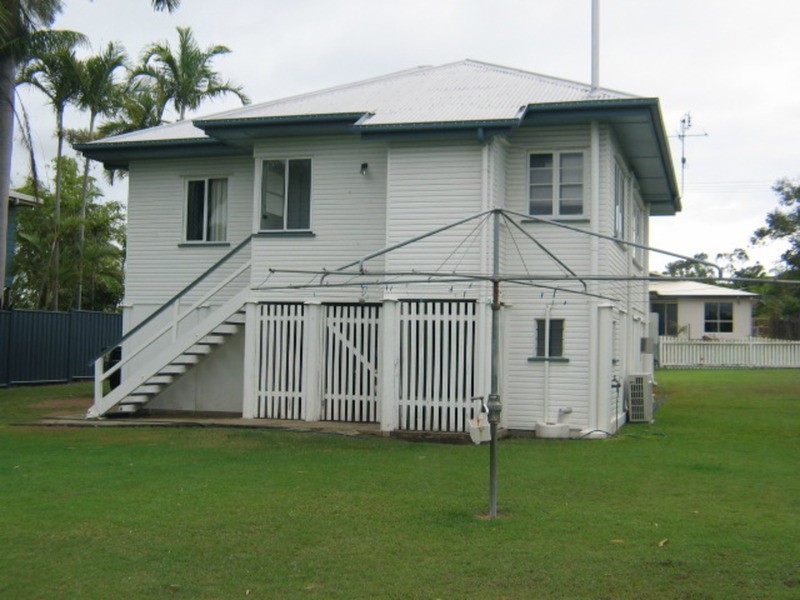 9 Russell Street, Bowen QLD 4805