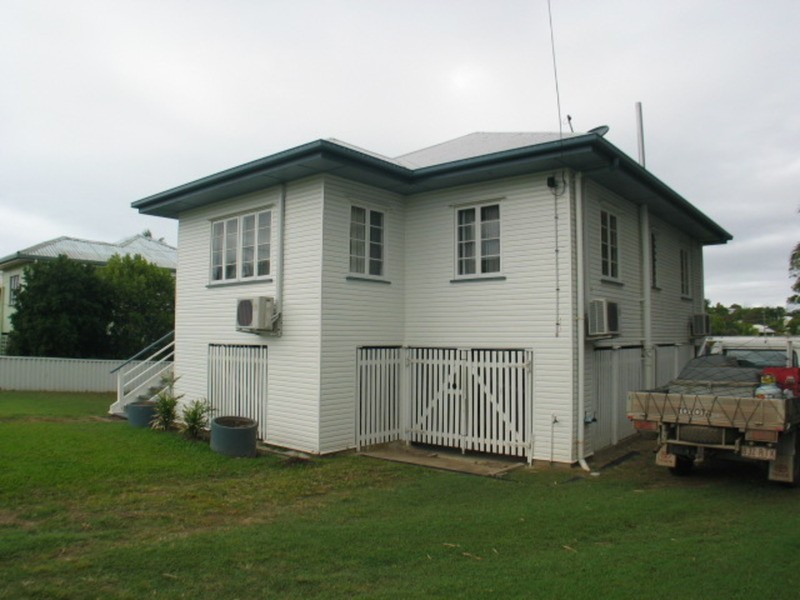 9 Russell Street, Bowen QLD 4805