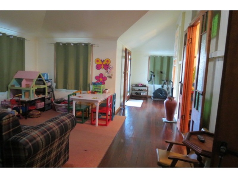 74  Poole Street, Bowen QLD 4805