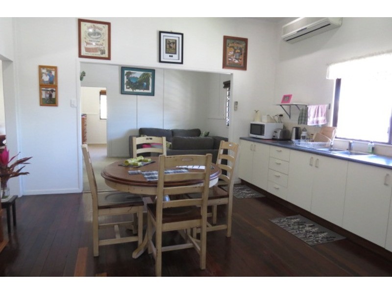4 Johnston Street, Bowen QLD 4805