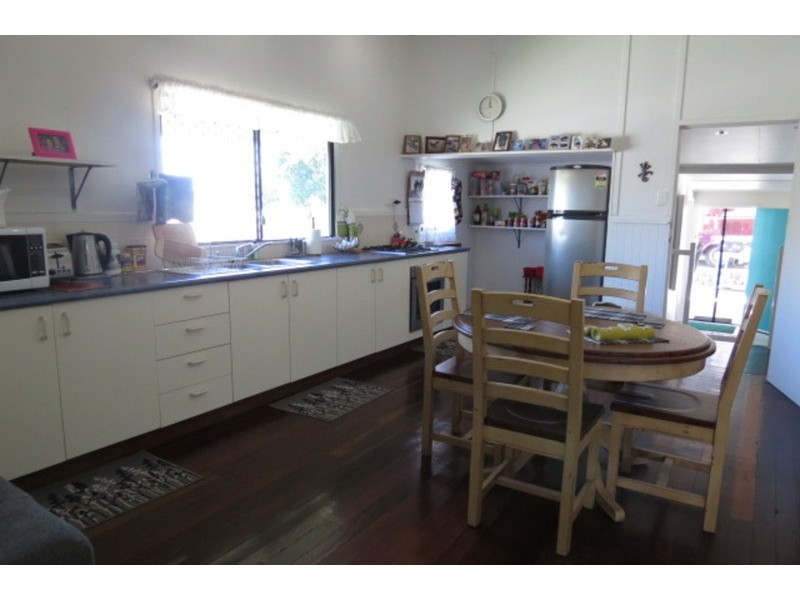 4 Johnston Street, Bowen QLD 4805