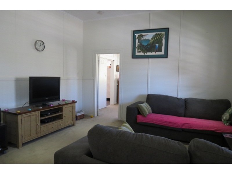 4 Johnston Street, Bowen QLD 4805