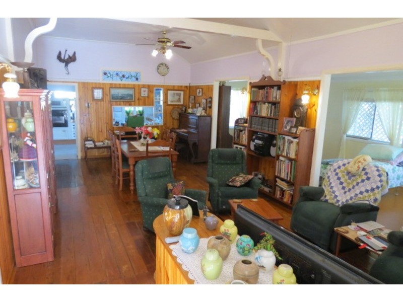 39 Livingstone Street, Bowen QLD 4805