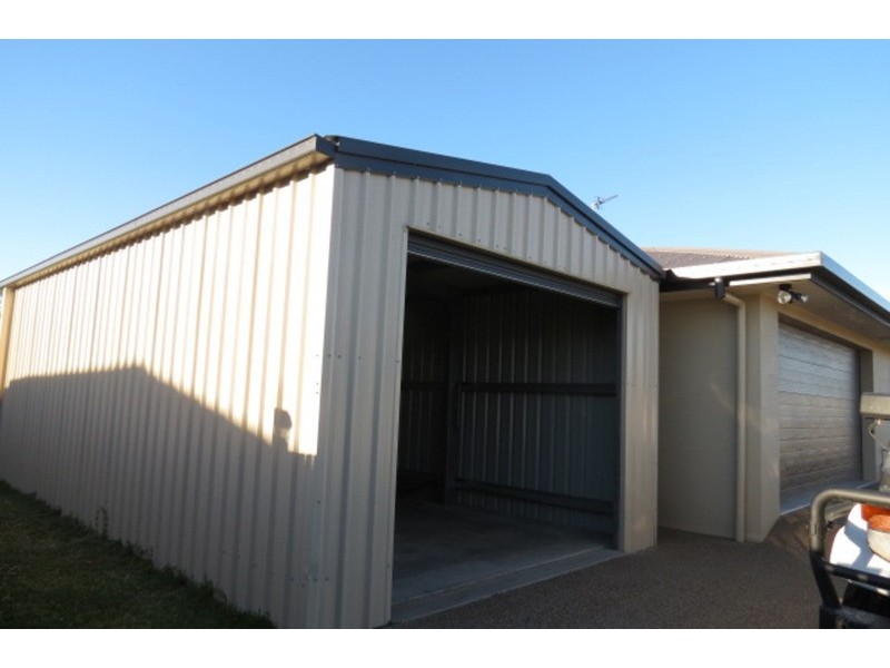17 Lime Tree Court, Bowen QLD 4805