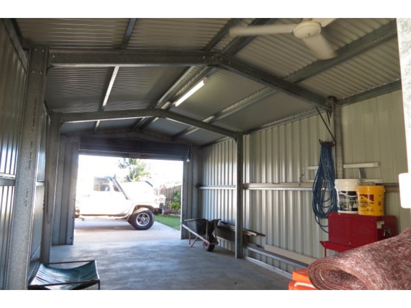 17 Lime Tree Court, Bowen QLD 4805