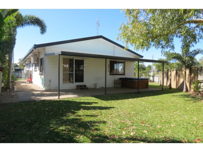 1 Gloucester Street, Bowen QLD 4805