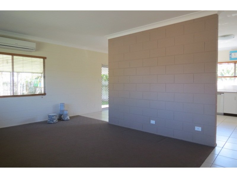 1 Gloucester Street, Bowen QLD 4805