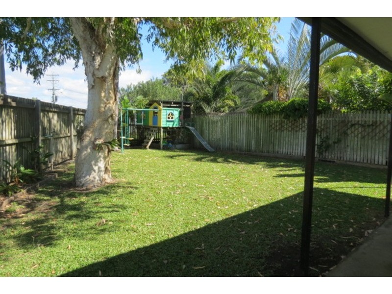 1 Gloucester Street, Bowen QLD 4805