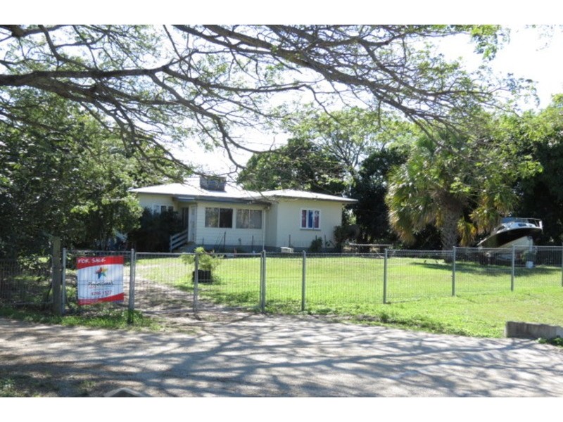 20 Murray Avenue, Bowen QLD 4805