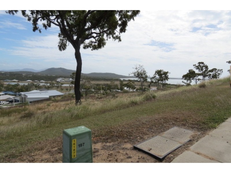 11 Harbour View Terrace, Bowen QLD 4805