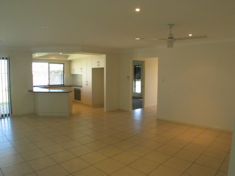 11 Lucinda Place, Bowen QLD 4805