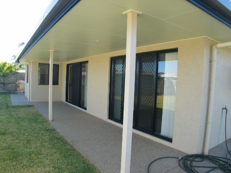 11 Lucinda Place, Bowen QLD 4805