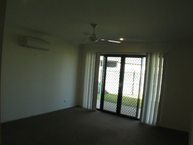 11 Lucinda Place, Bowen QLD 4805