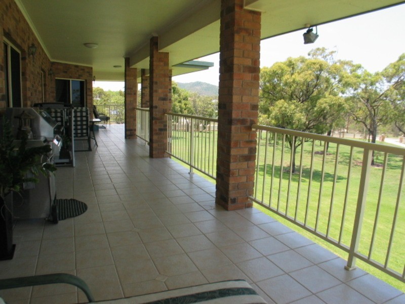 27 Africandar Road, Bowen QLD 4805
