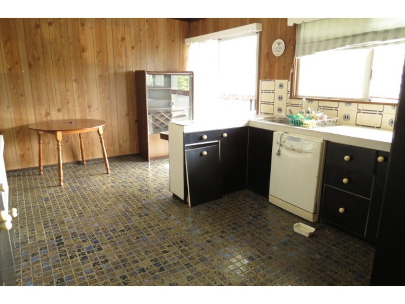 44 Tollington Road, Bowen QLD 4805